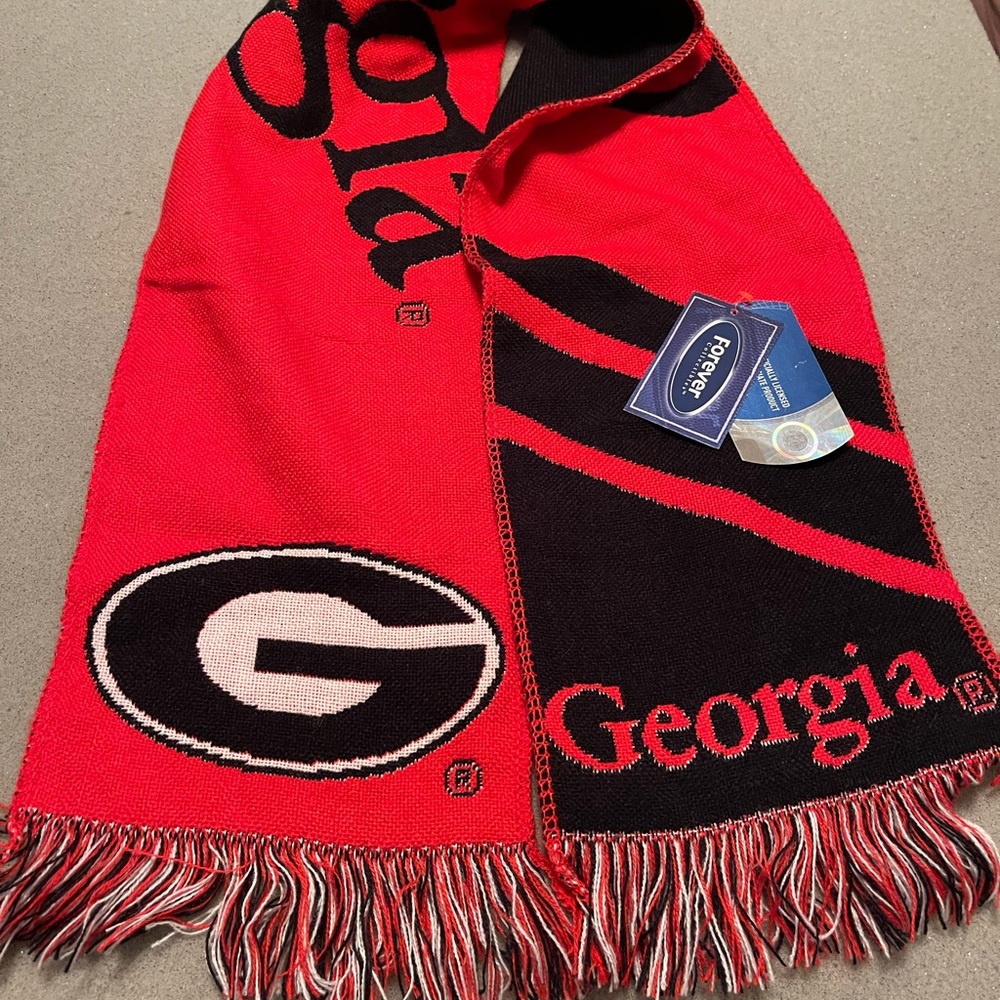Uga official collegiate scarf new with tags